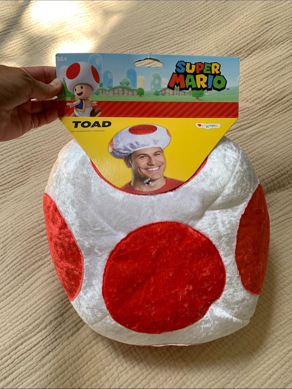 NWT Nintendo Super Mario Toad Plush Hat - White and Red